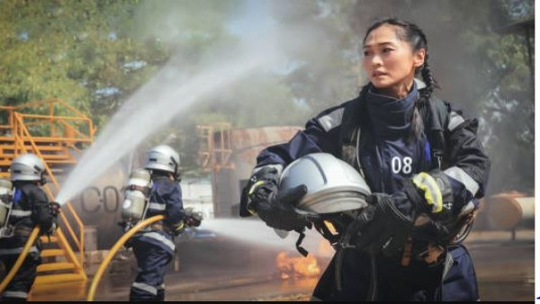 Sebuah studi terbaru dari Silent Spring Institute mengungkapkan bahwa ada sejumlah zat kimia yang dihadapi pemadam kebakaran wanita di tempat kerja, yang berpotensi meningkatkan risiko mereka terkena kanker payudara.