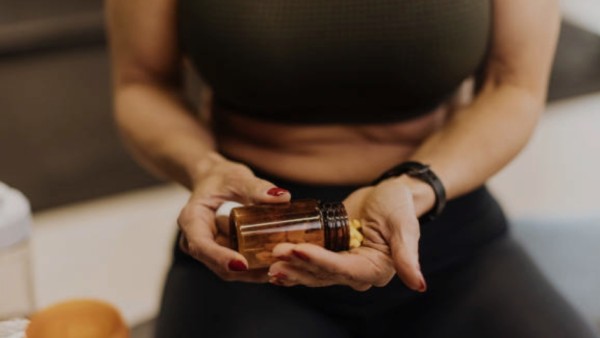 Di balik popularitasnya, ternyata L-carnitine menyimpan kontroversi besar yang bikin para ahli geleng-geleng kepala. Salah satunya: bisa berkontribusi pada penyakit jantung!
