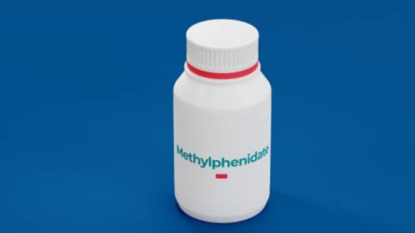 Methylphenidate, atau dikenal dengan nama dagang Ritalin, merupakan obat yang paling sering diresepkan untuk pasien ADHD.
