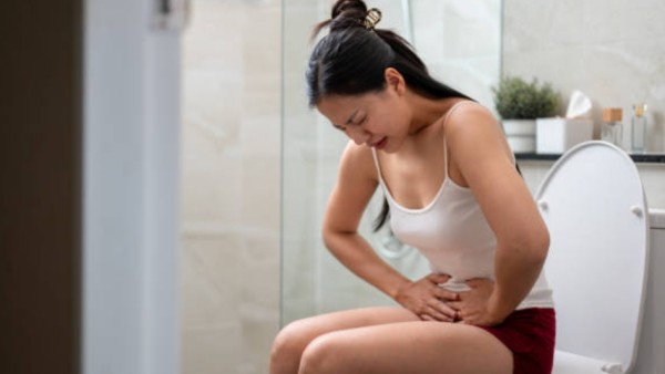 Dalam panduan diet terbaru yang diterbitkan di dua jurnal internasional — Journal of Human Nutrition & Dietetics dan Neurogastroenterology & Motility — para peneliti menyusun rekomendasi diet berbasis bukti ilmiah pertama di dunia bagi orang dewasa yang mengalami sembelit kronis.