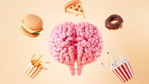 Pola konsumsi makanan ultra-proses dikaitkan dengan perubahan struktur otak yang berhubungan dengan perilaku makan berlebihan. (Foto: iStockphoto)