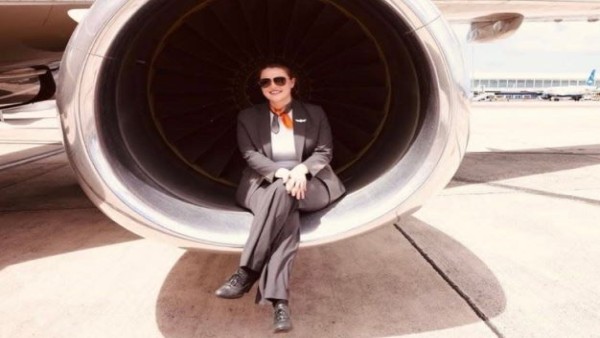 Kelley Lokensgard, pramugari jet pribadi, saat bertugas dan menjelajah berbagai destinasi dunia.